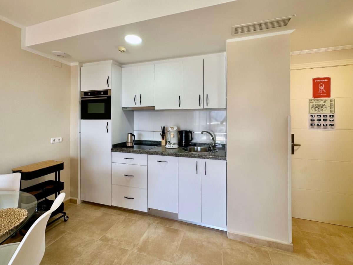 Clubrent - Esmeralda Suites 21º Piso Calpe Eksteriør billede