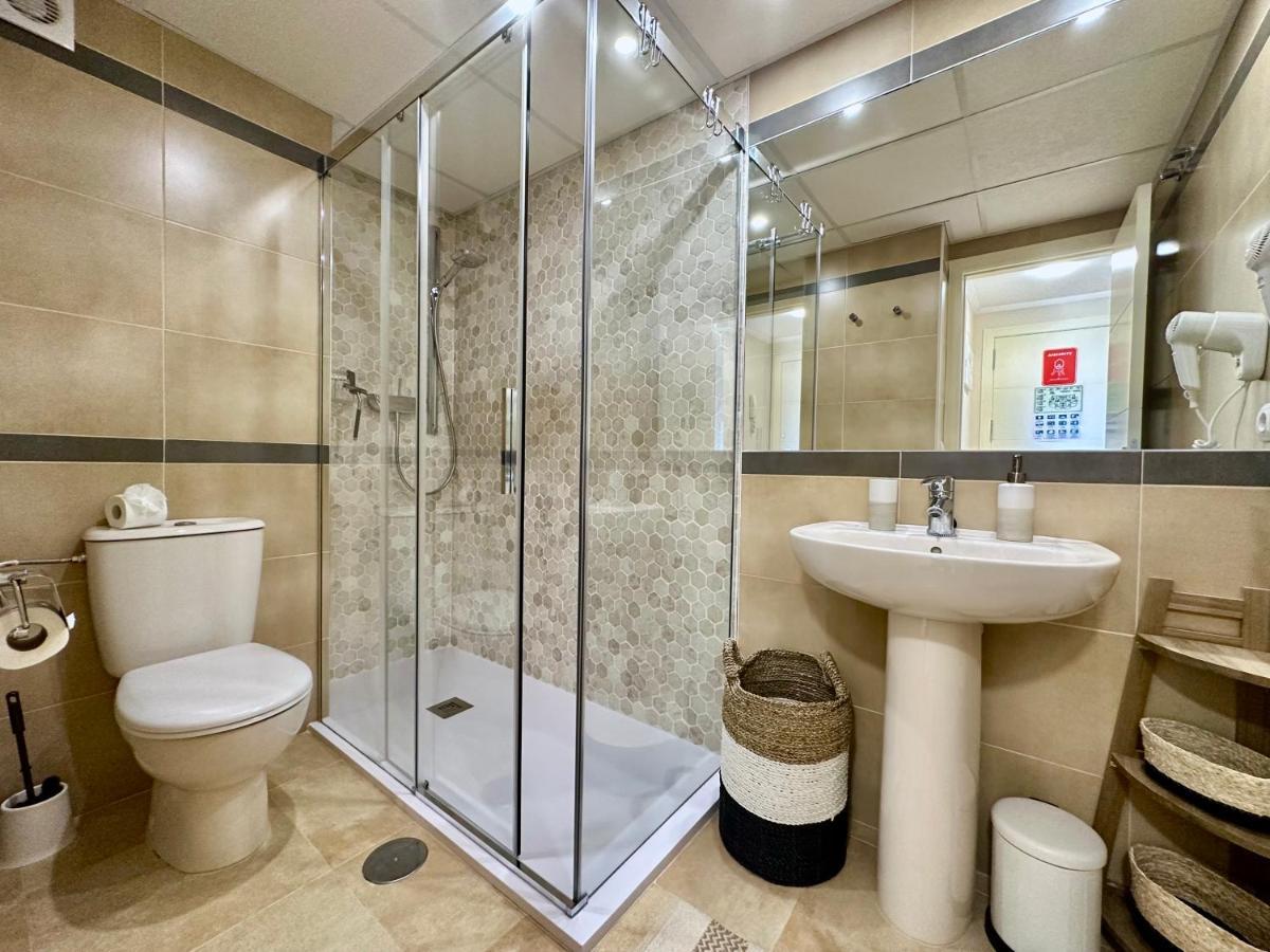 Clubrent - Esmeralda Suites 21º Piso Calpe Eksteriør billede