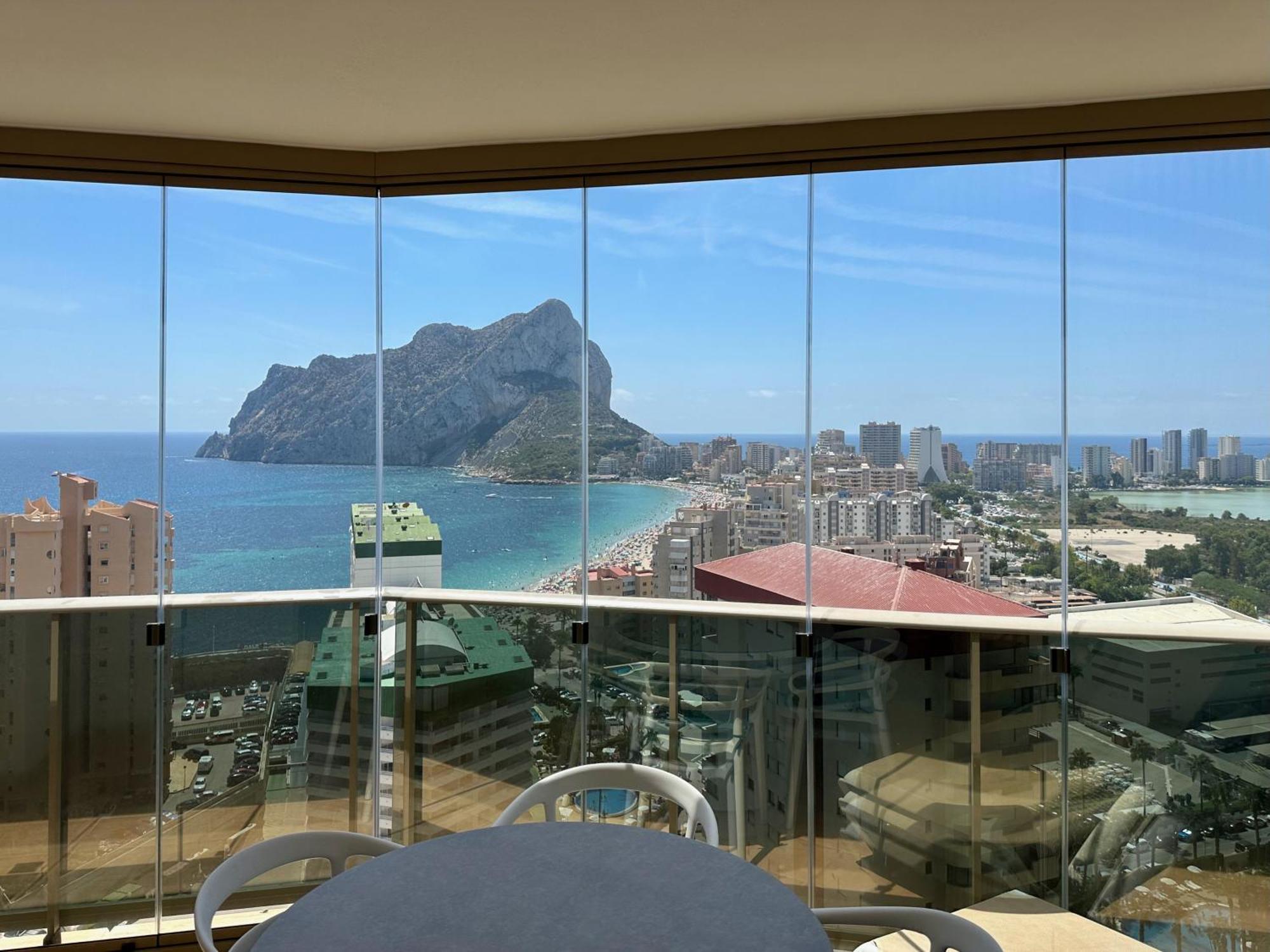 Clubrent - Esmeralda Suites 21º Piso Calpe Eksteriør billede